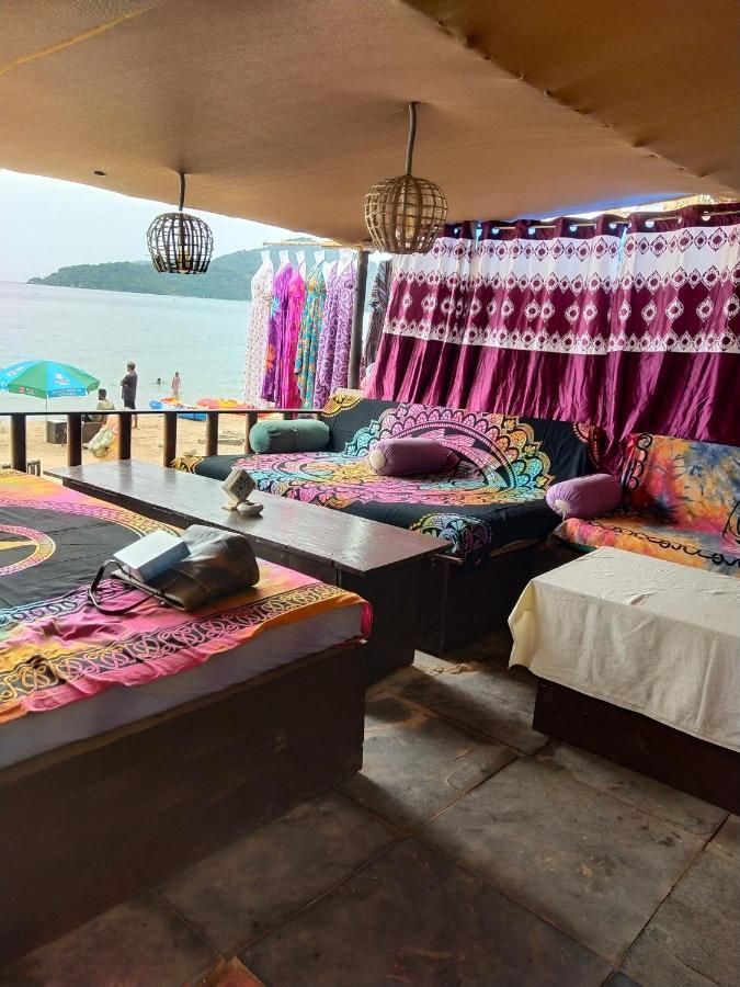 Papillon Beach Huts Hotell Palolem Eksteriør bilde